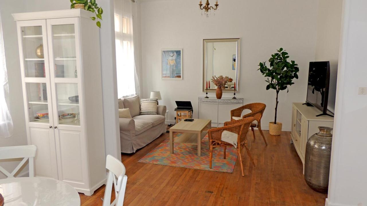 Coeur De Vichy Apartment Exterior photo